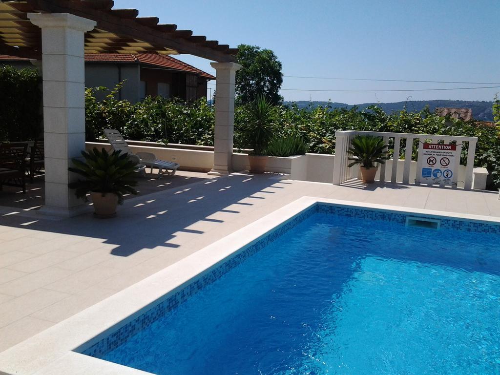 Apartments Zulim Trogir Zewnętrze zdjęcie