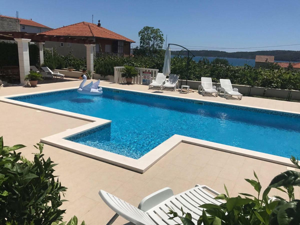 Apartments Zulim Trogir Zewnętrze zdjęcie